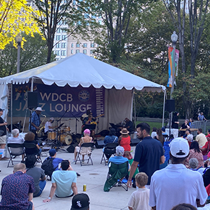Get Festive at the WDCB Jazz Lounge!